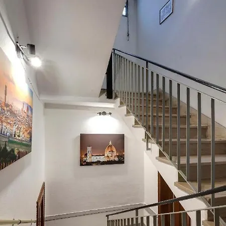 Fortezza Loft شقة *